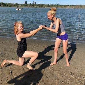 Meet your Posher, Amy